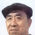 蒂法剪衣服